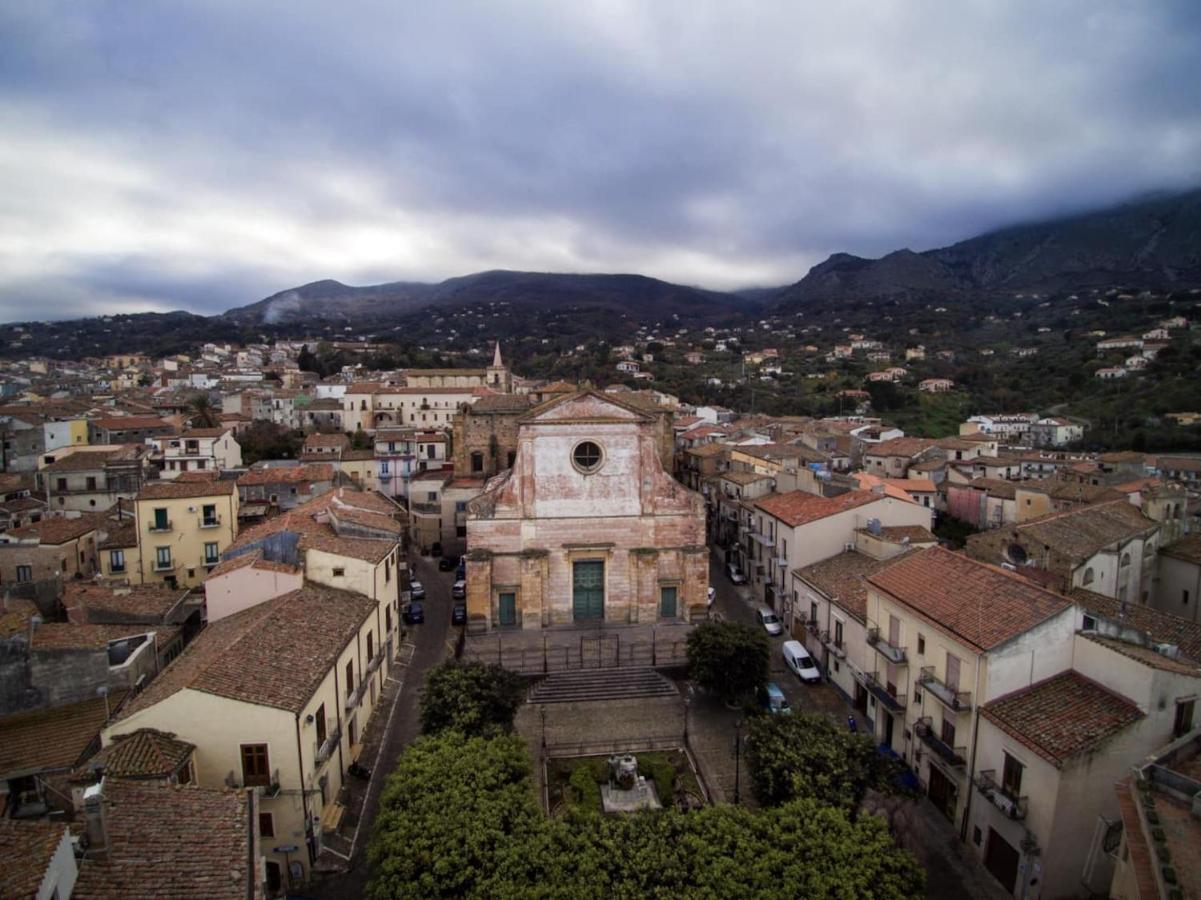 Apartmán Vetriera41 Castelbuono  Exteriér fotografie