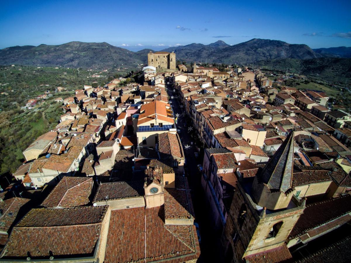 Apartmán Vetriera41 Castelbuono  Exteriér fotografie